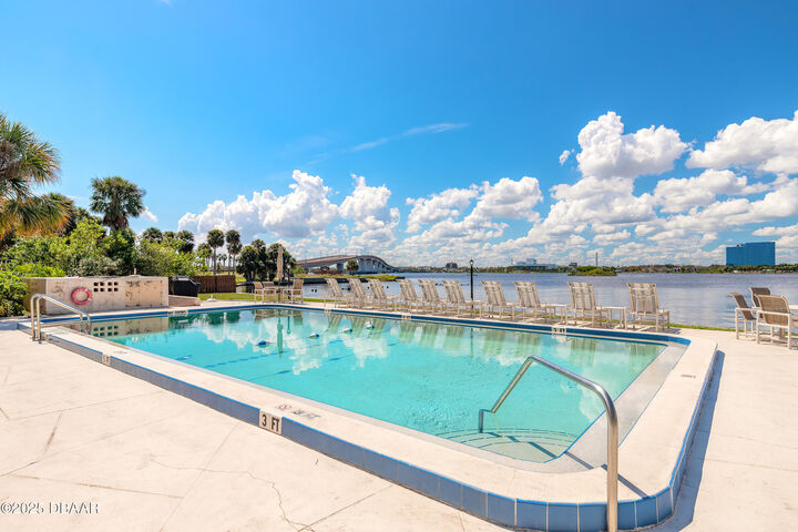 Property Photo:  144 S Halifax Avenue 27  FL 32118 