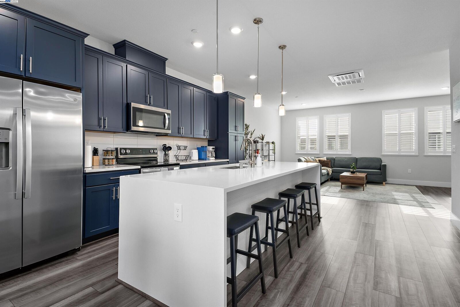 Property Photo: 538 Martin Mariner Avenue CA 94501