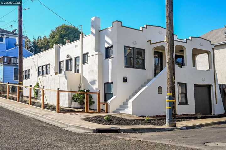 236 Buckley St  Martinez CA 94553 photo