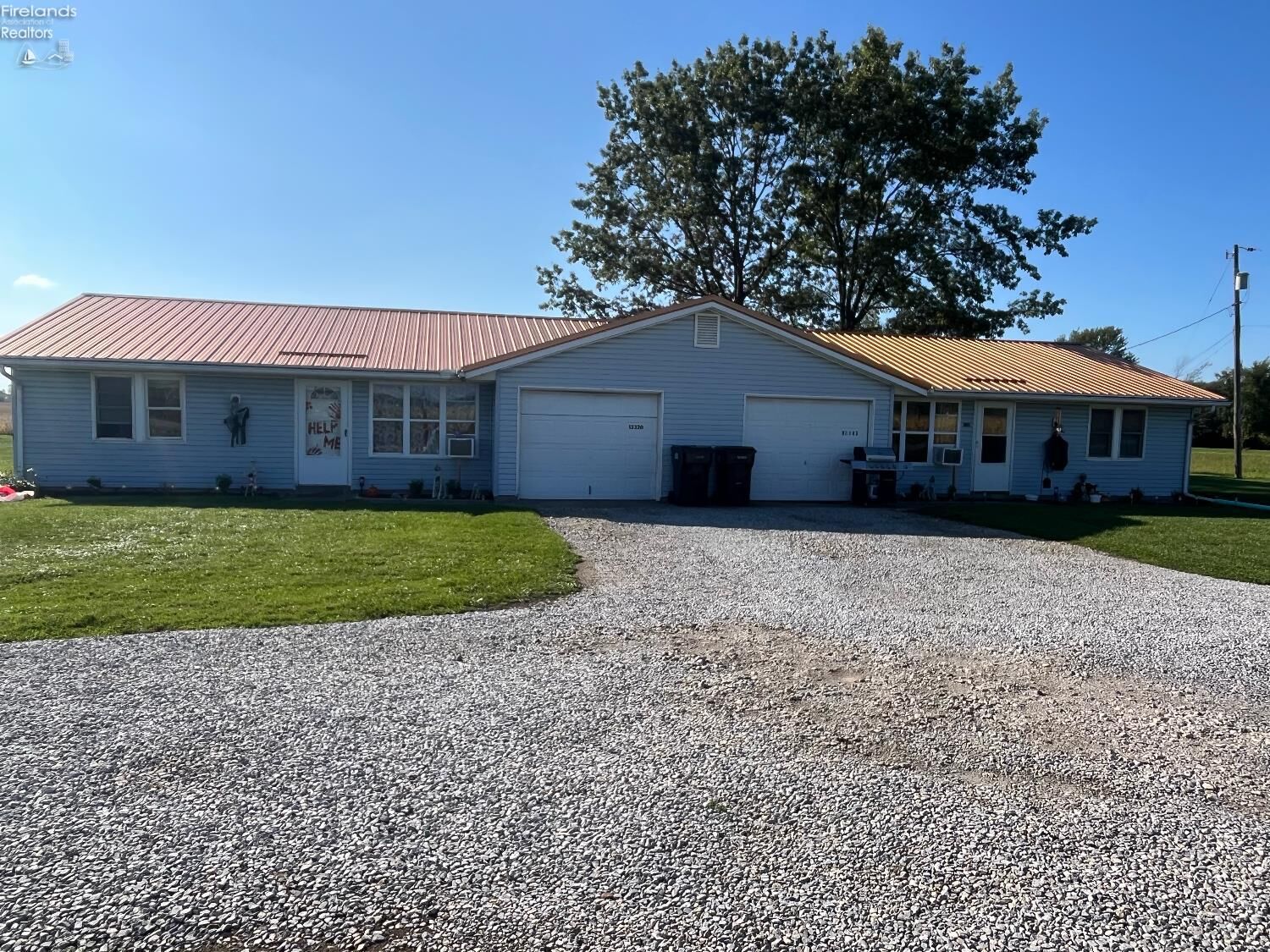 Property Photo:  13310 Baumhart  OH 44001 