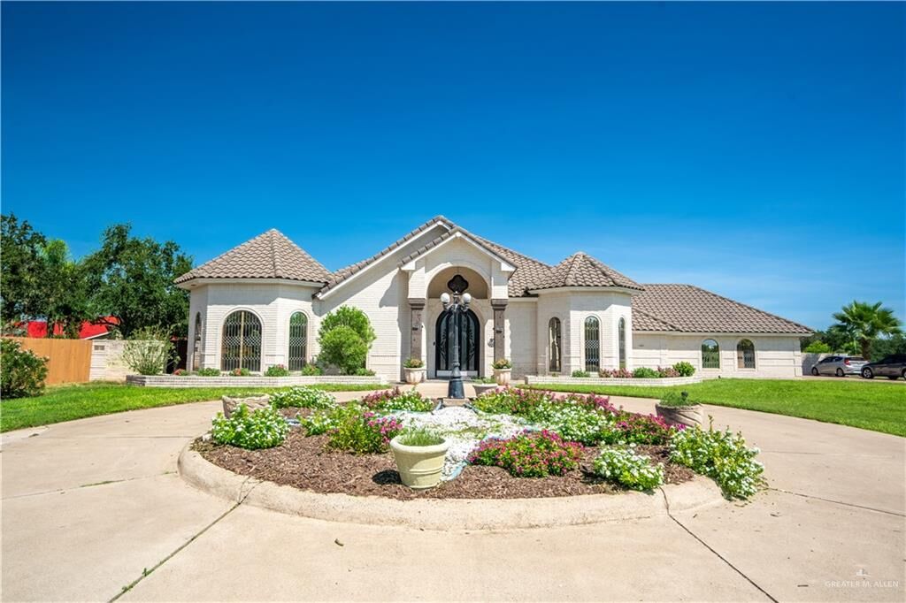 Property Photo: 2613 Wildwood Drive TX 78596