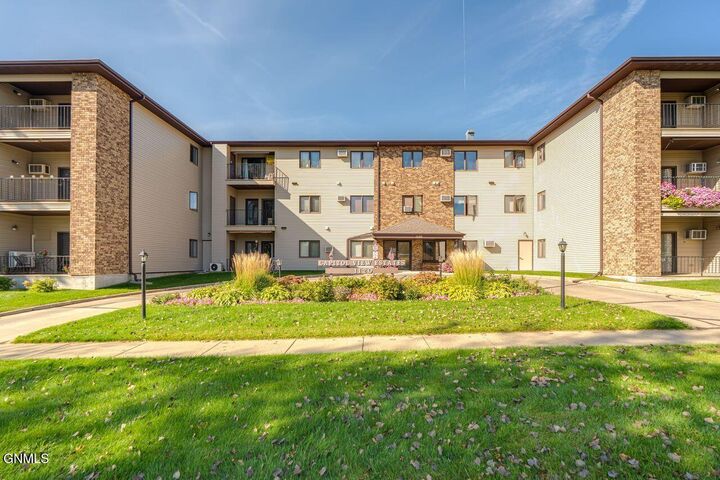 Property Photo:  1120 12th Street N # 9  ND 58501 