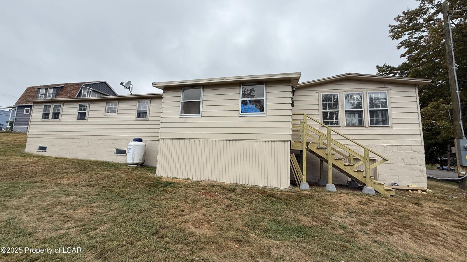 Property Photo:  11 Oaklawn Avenue  PA 18707 