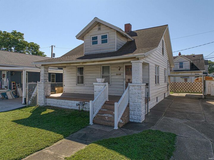2218 W Maryland Street  Evansville IN 47712-5308 photo