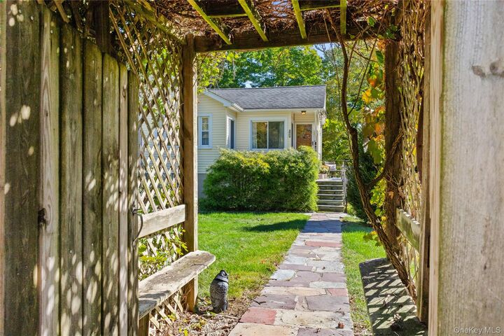 Property Photo:  1645 Amazon Road 1645  NY 10547 