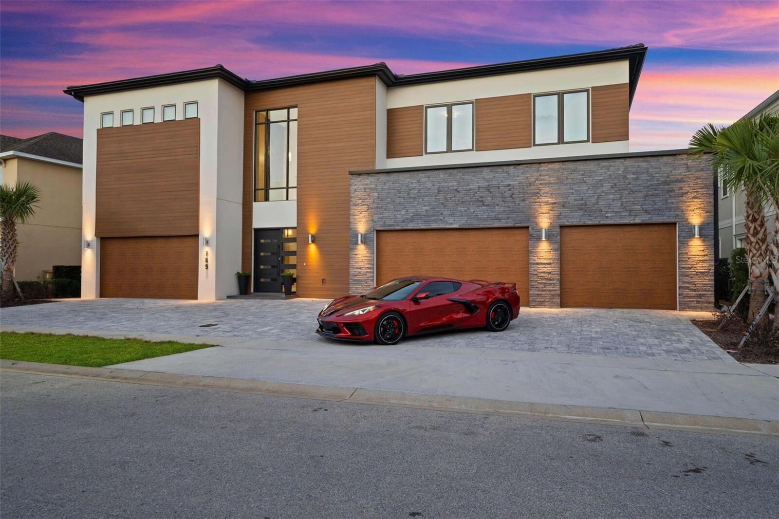 Property Photo:  789 Desert Mountain Court  FL 34747 