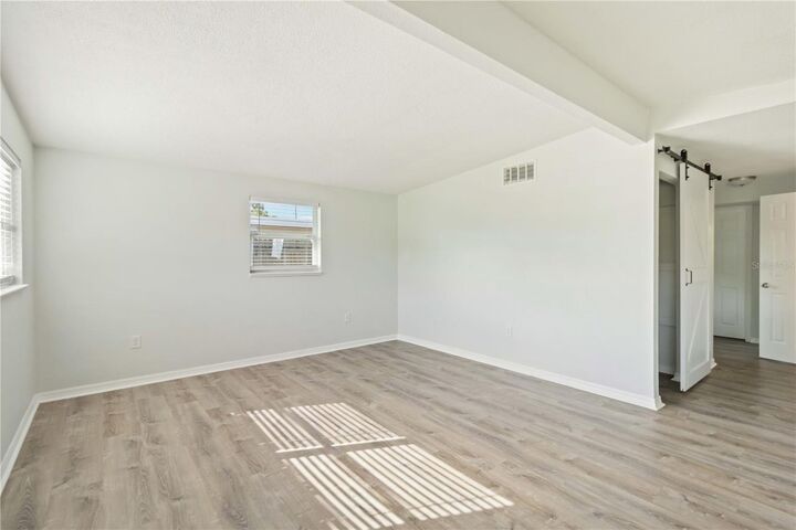 Property Photo:  1506 14th Street E  FL 34208 
