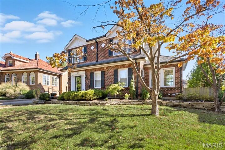 Property Photo: 7396 Bedford Avenue MO 63130