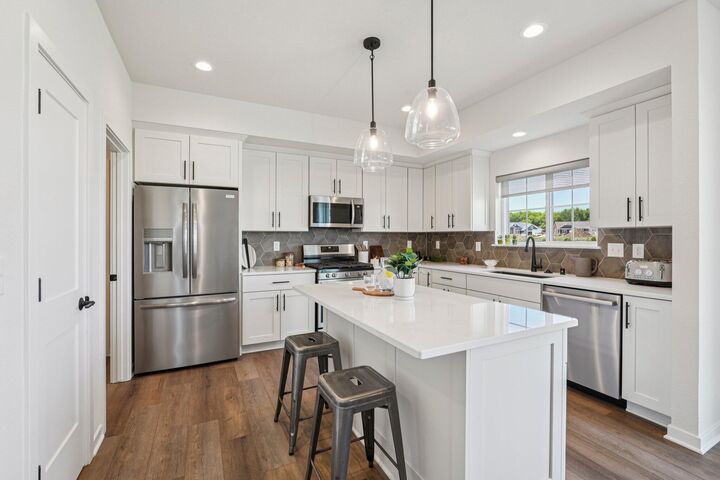 Property Photo:  779 Kohlwey Dr Lt28  WI 53024