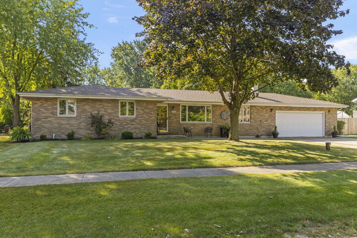 Property Photo: 20651 Thomas Drive IL 60441