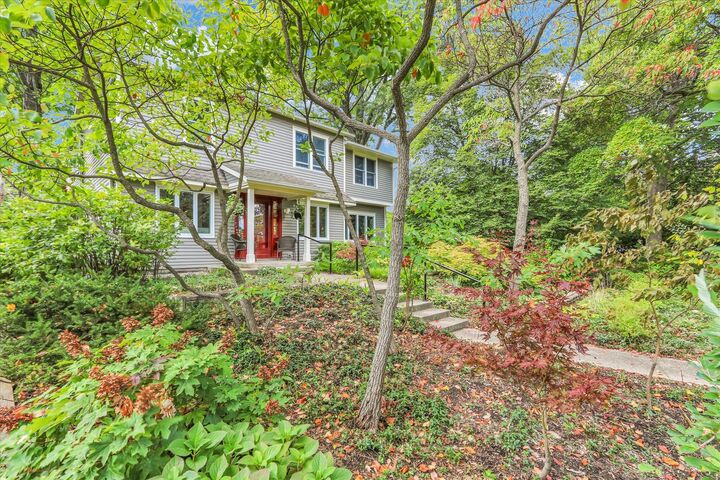 Property Photo:  1023 W Charles Street  IL 61821