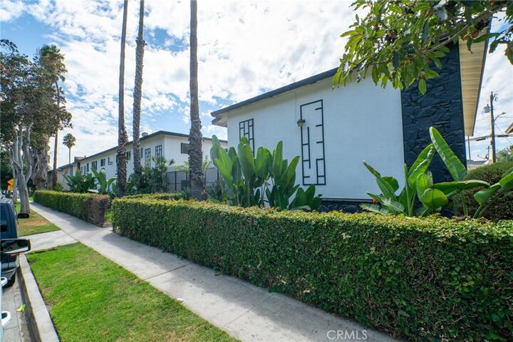 Property Photo:  527 N Anna Drive  CA 92805 