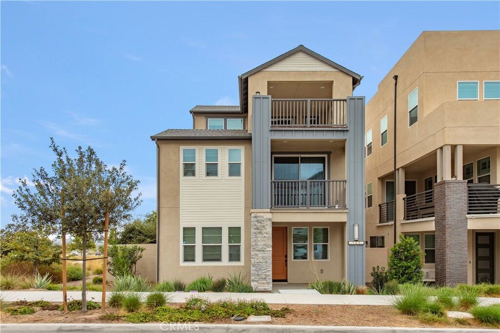 Property Photo: 163 Restore CA 92618