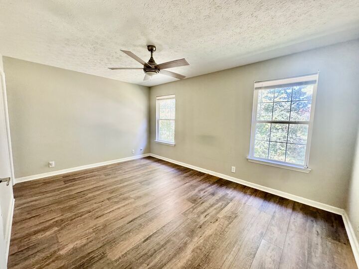Property Photo: 262 Indian Park Dr TN 37128