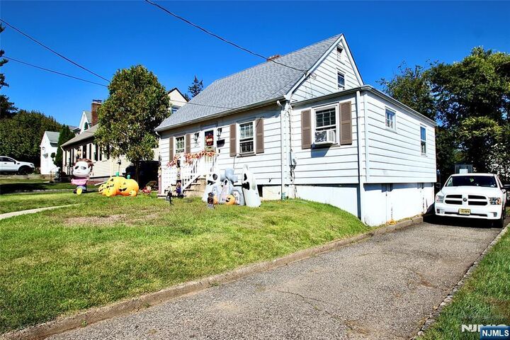 Property Photo:  18 Durrell Street  NJ 07044 