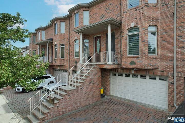 Property Photo:  236 Columbus Avenue 5  NJ 07650 