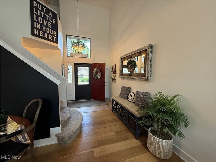 Property Photo: 2 Starboard Circle 77 OH 44319