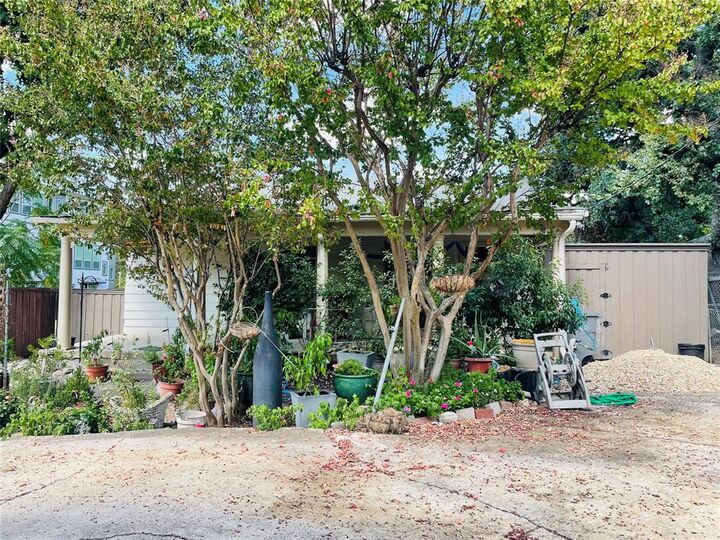 2247 Lovedale Avenue  Dallas TX 75235 photo
