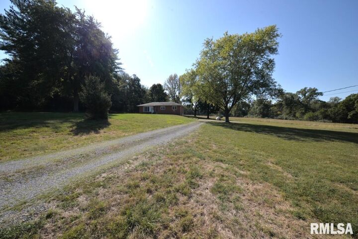 Property Photo:  11455 E Richview Road  IL 62864 