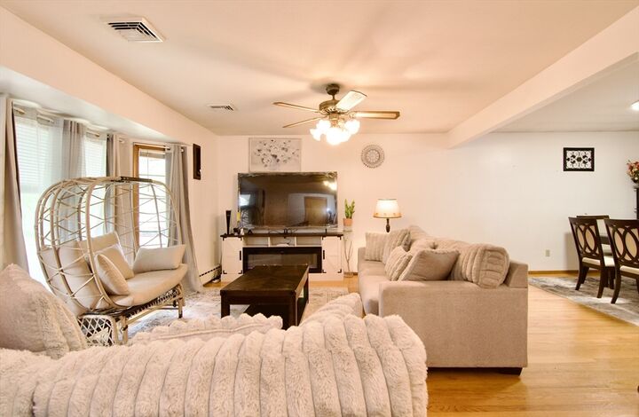 Property Photo: 442 Prospect St MA 01020