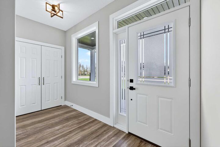 Property Photo: 610 4 Avenue SW 27 AB T0M 1X0