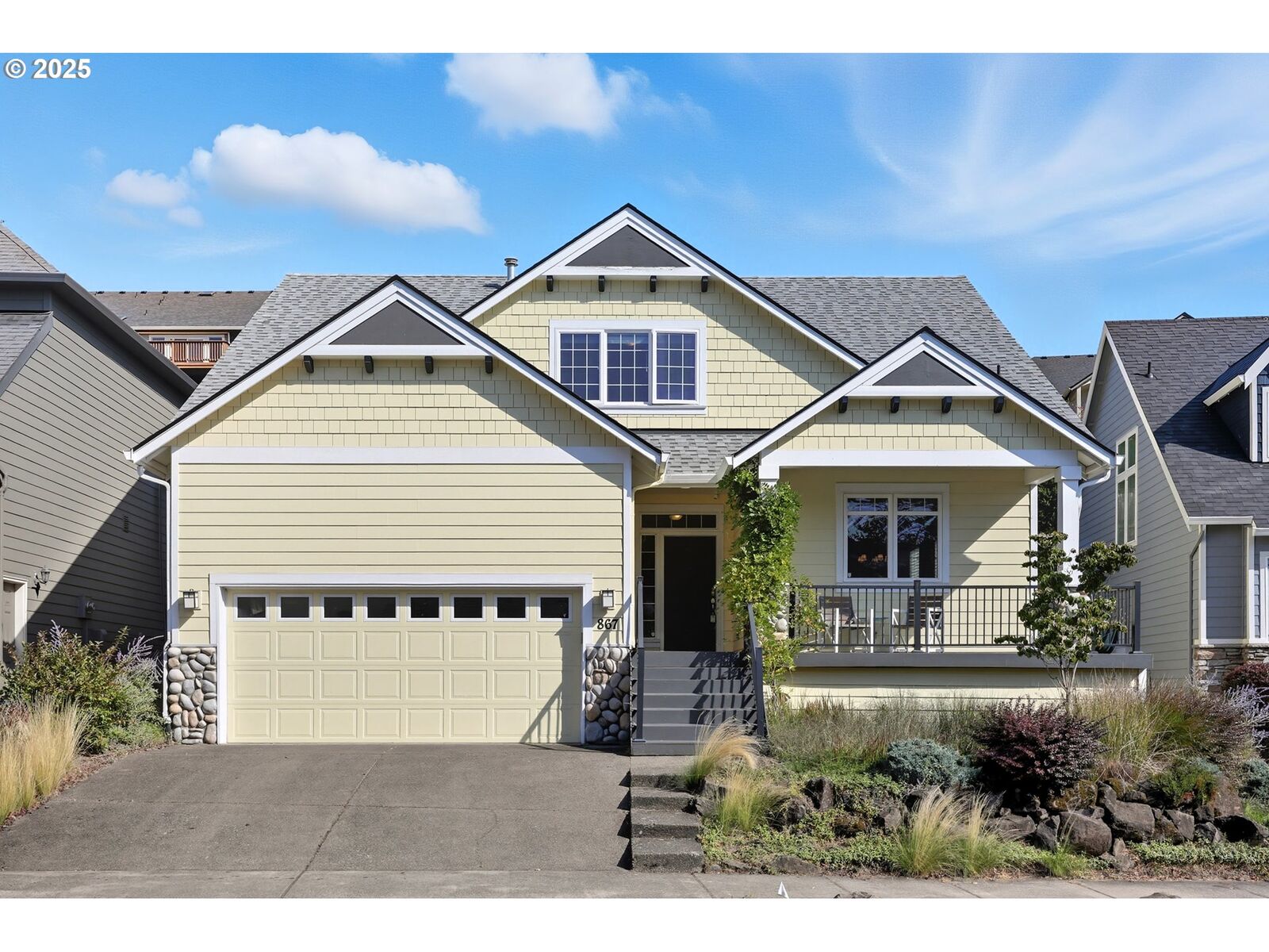 Property Photo: 867 W Lookout Ridge Dr WA 98671