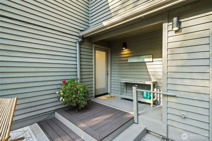 Property Photo:  2178 E Birch Street  WA 98229