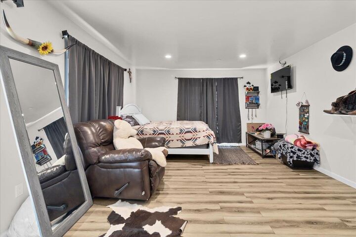 Property Photo: 18810 Moro Road CA 93907