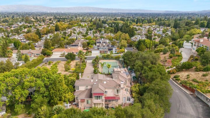 Property Photo:  11631 Upland Way  CA 95014 