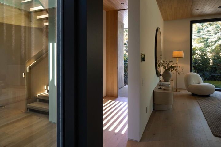 Property Photo: 1761 Lake Street CA 94403