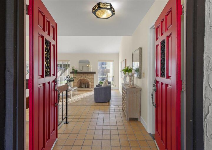 Property Photo:  40379 Dolerita Avenue  CA 94539 