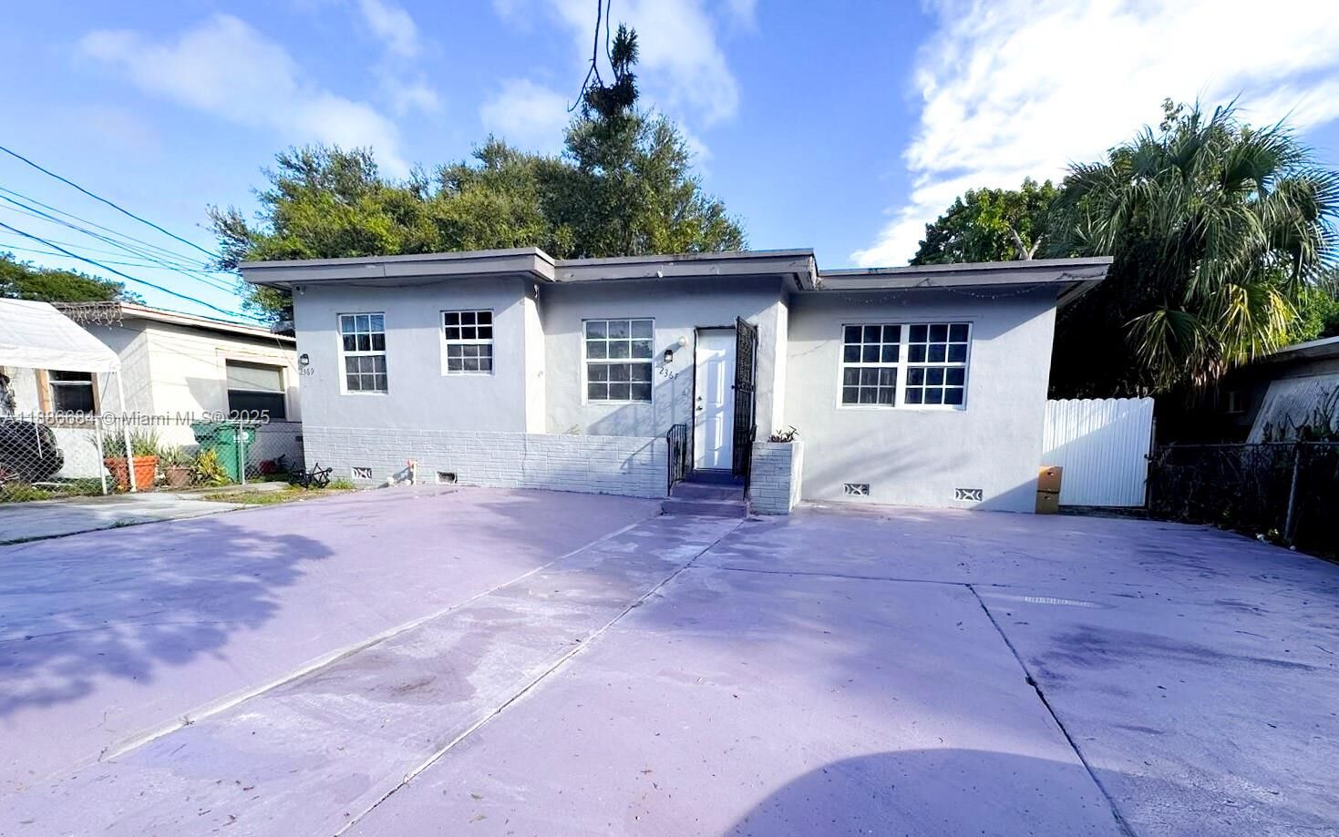 Property Photo:  2367 NW 82nd St  FL 33147 