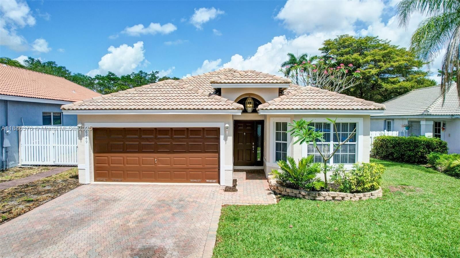 Property Photo: 16249 NW 24th St FL 33028