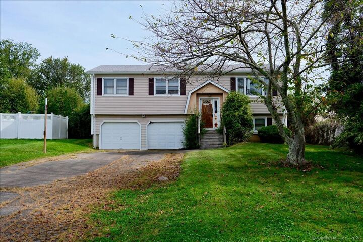 12 Nolan Terrace  Milford CT 06460 photo