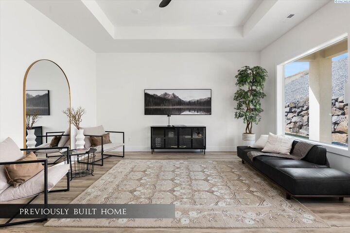 Property Photo:  6653 W 27th Ave 26  WA 99338 