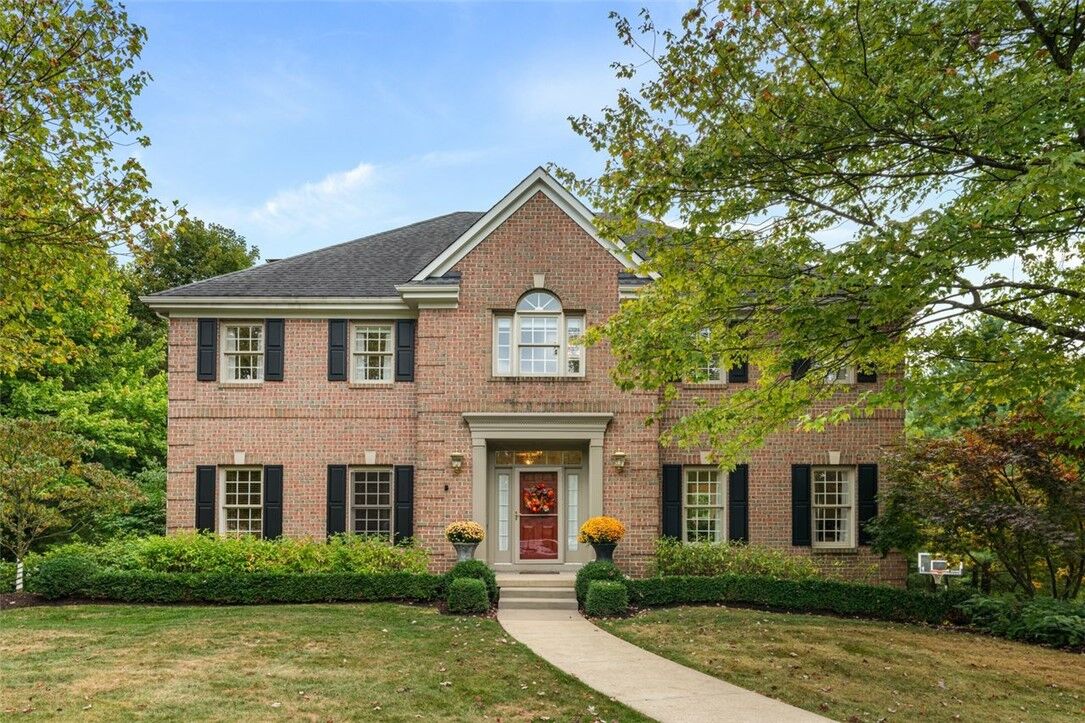 Property Photo:  506 Hickory Ct  PA 15090 