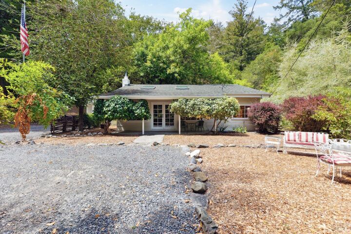 Property Photo: 1311 W Dry Creek Road CA 95448