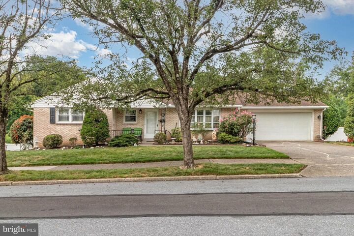 414 Trudy Road A  Harrisburg PA 17109 photo
