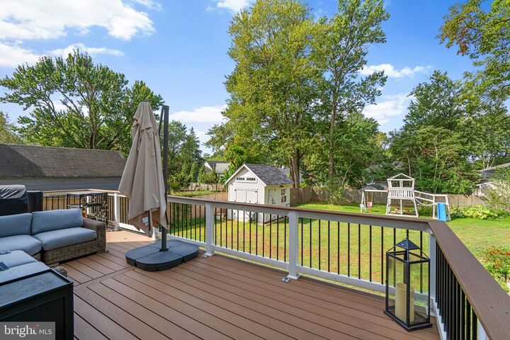 Property Photo:  2854 Fairmont Street  VA 22042 