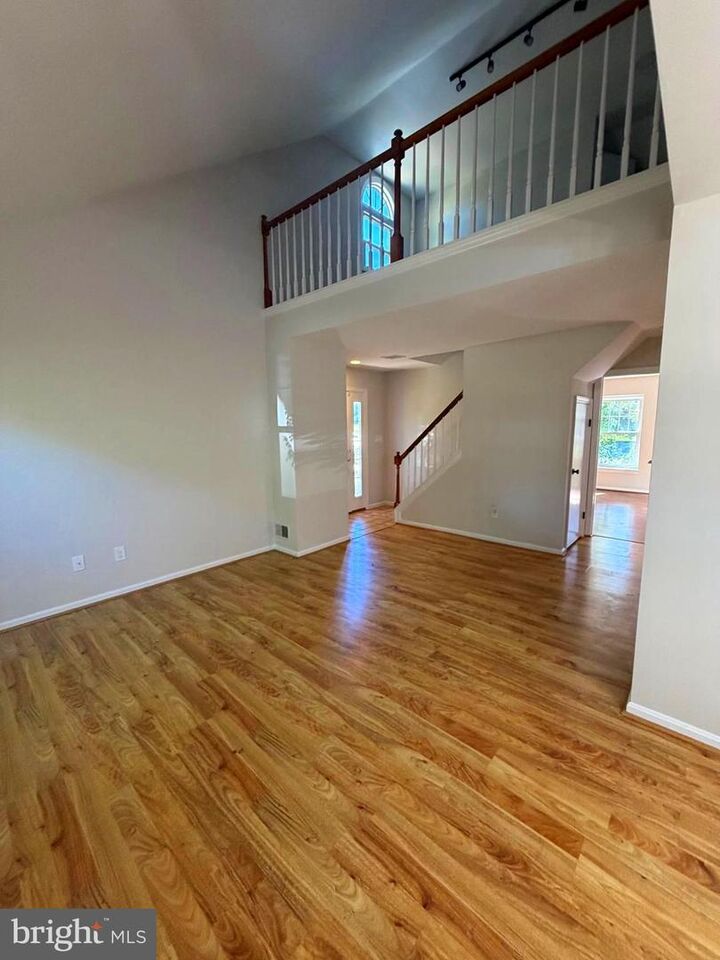 Property Photo:  209 Crescent Drive  PA 17033 