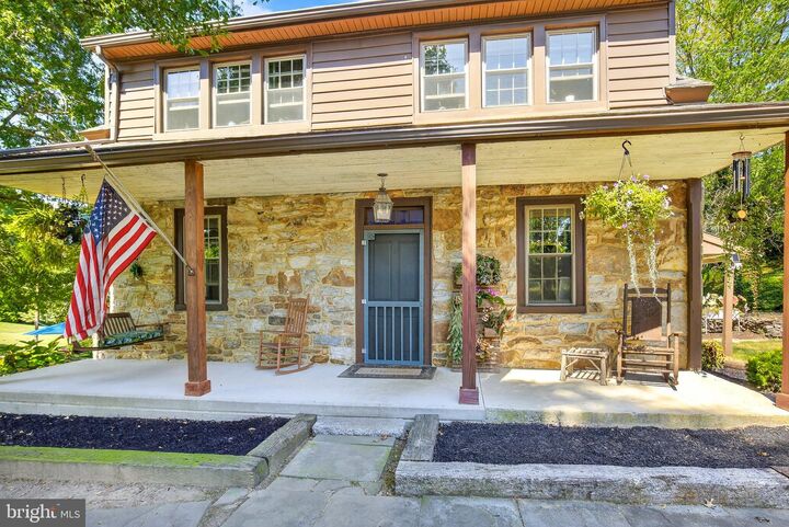 Property Photo: 249 Blue Lane PA 17512