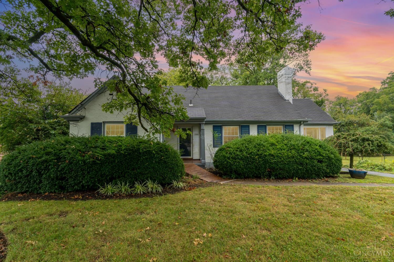 Property Photo:  7620 Montgomery Road  OH 45236 