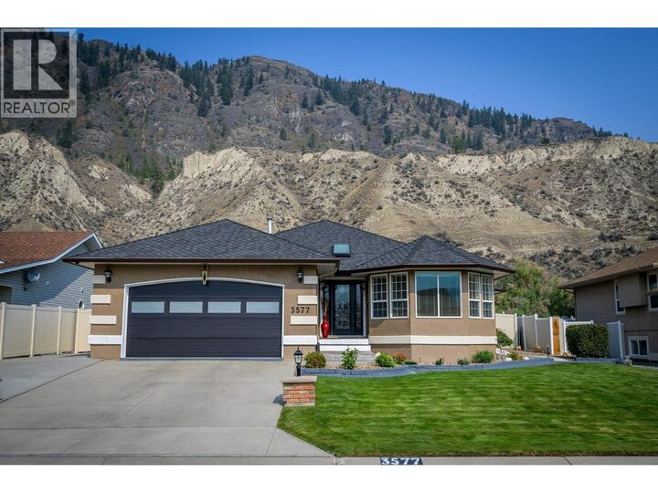 3577 Navatanee Drive  Kamloops BC V2H 1S1 photo