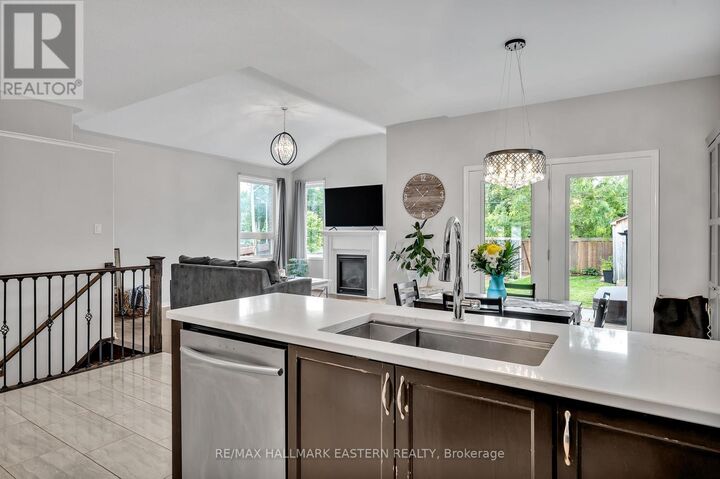 Property Photo:  1787 Waddell Avenue  ON K9K 2G5 