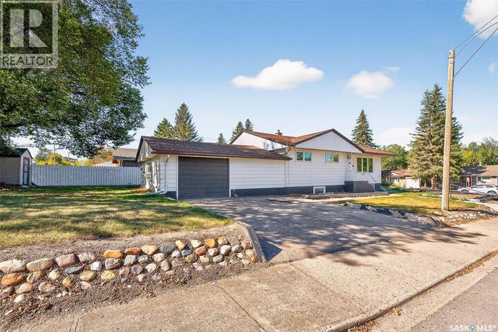 Photo de la propriété: 801 Vaughan Street SK S6H 5N6