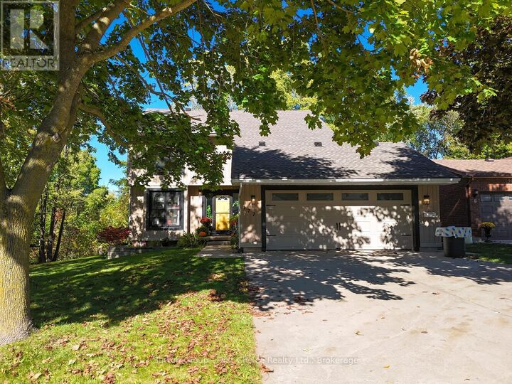 Property Photo: 177 Toronto Street ON N0K 1N0