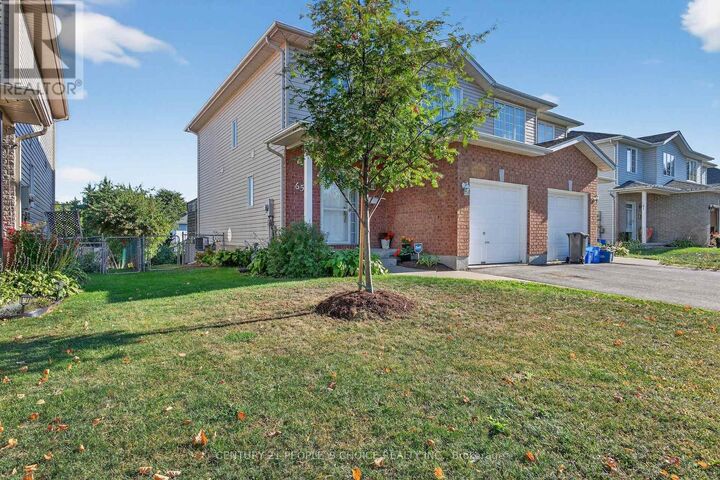 Property Photo:  650 Tanner Drive  ON K7M 8Y2 
