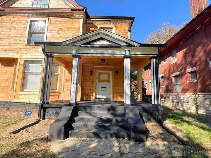 Property Photo:  1045 W Grand Avenue  OH 45402 