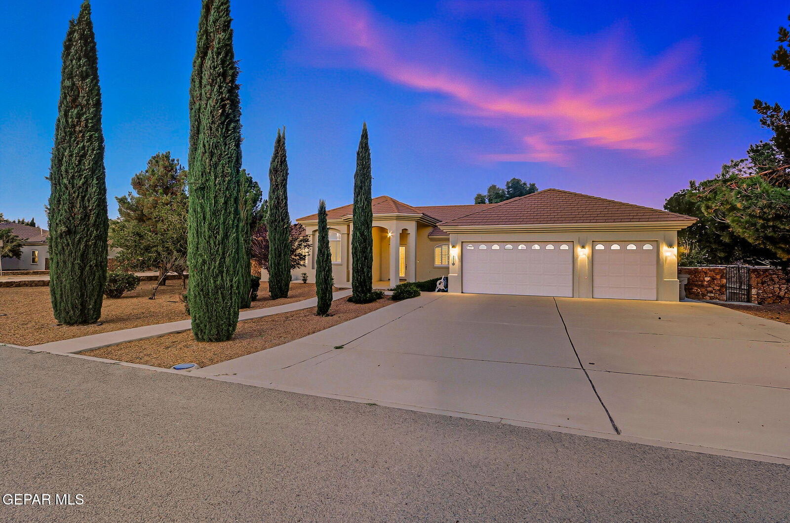 Property Photo:  5512 Woodfield Drive  TX 79932 