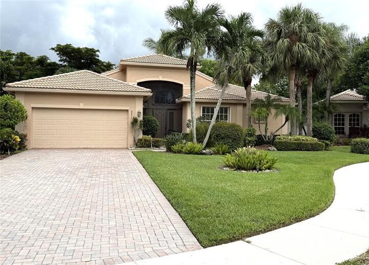 Property Photo:  8871 Majorca Bay Dr  FL 33467 